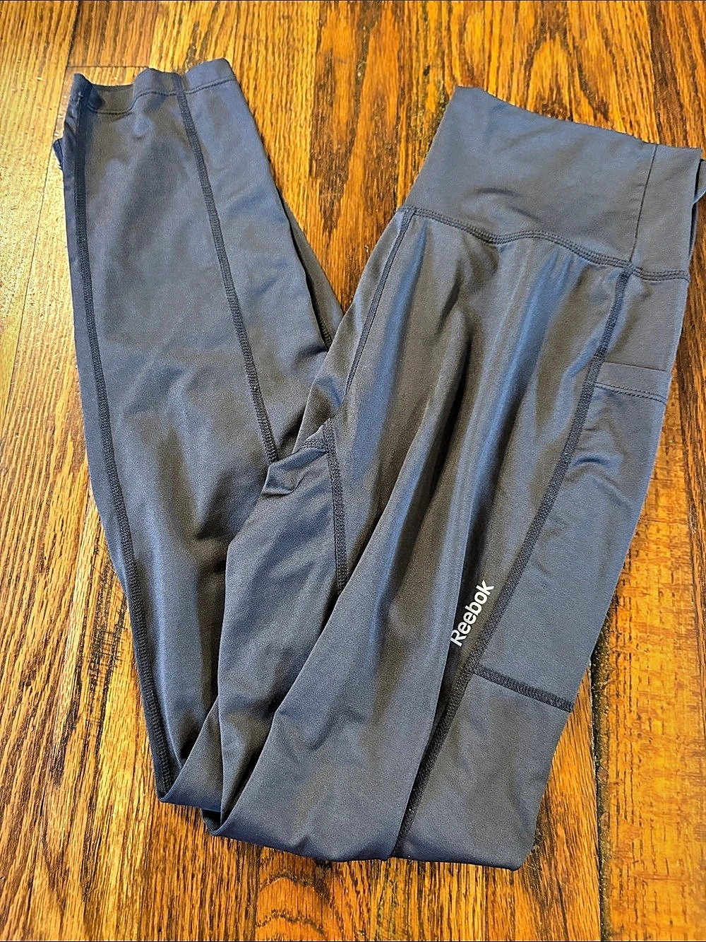 🎉Reebok Women's Black Athletic Leggings Size Large Like New